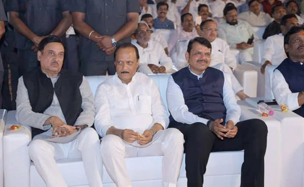ajit-pawar-devendra-fadnavis